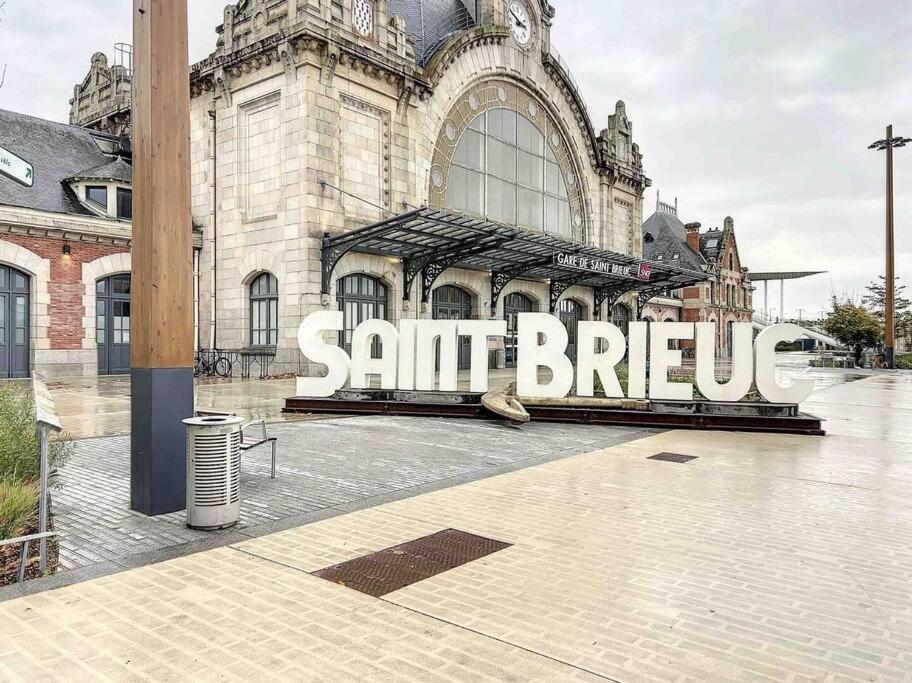 La Clef - Appartement Proche Centre Et Gare Saint-Brieuc Eksteriør billede